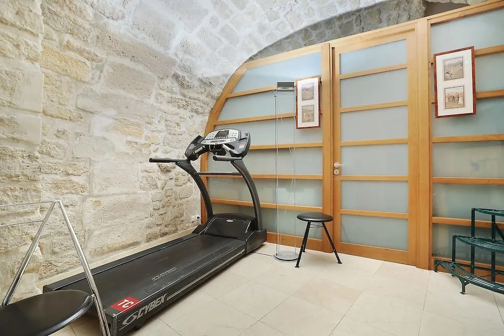 De Notre-dame Hotell Paris