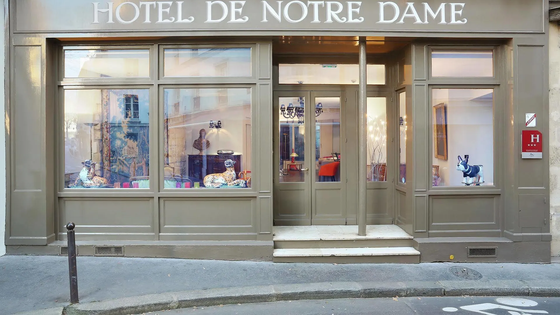 De Notre-dame Hotel